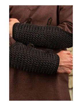 Bracelets en cotte de mailles en acier noirci, modèle Connor ⚔️ Boutique Épées