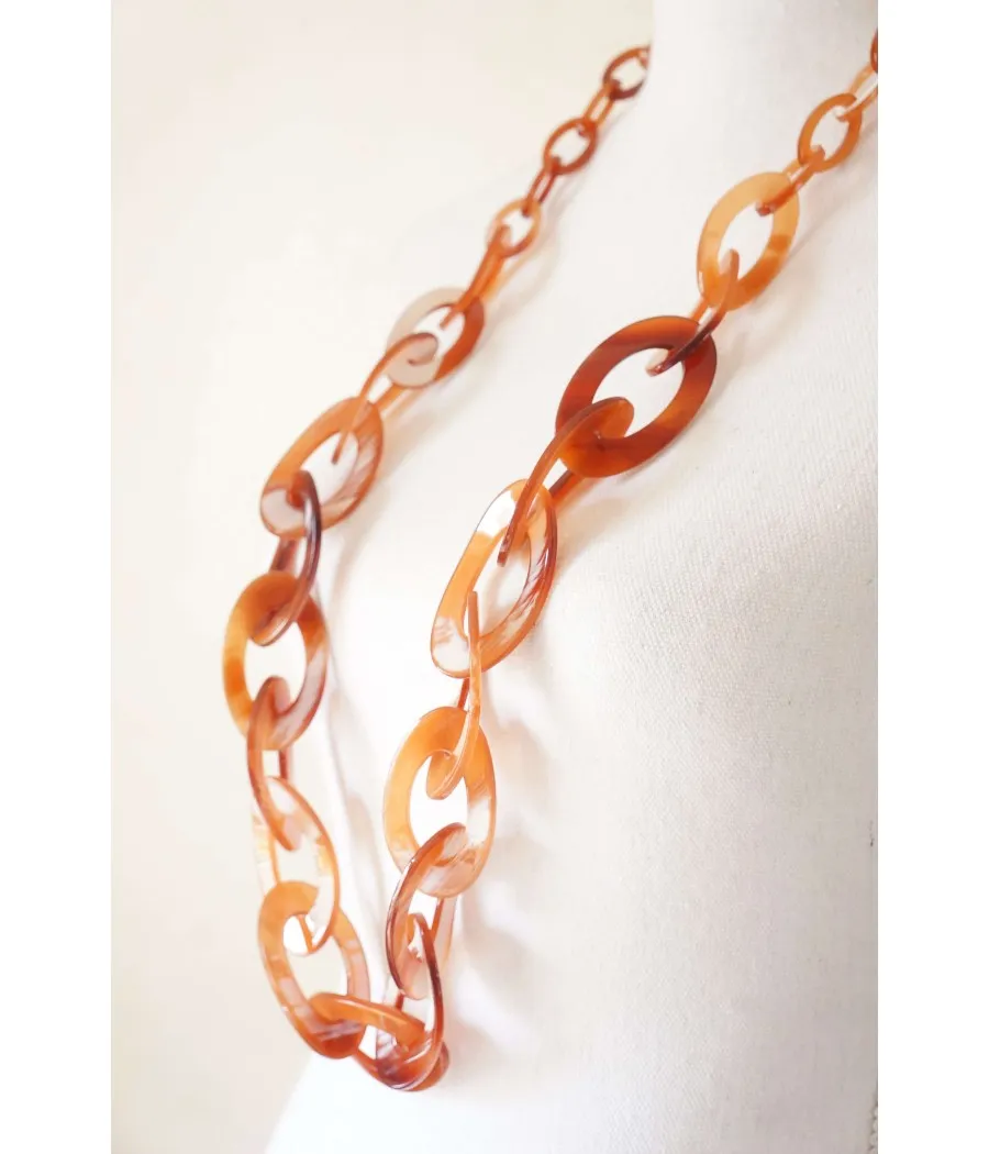 collier résine effet corne fauve qualité supérieure anneaux ovales xxl
