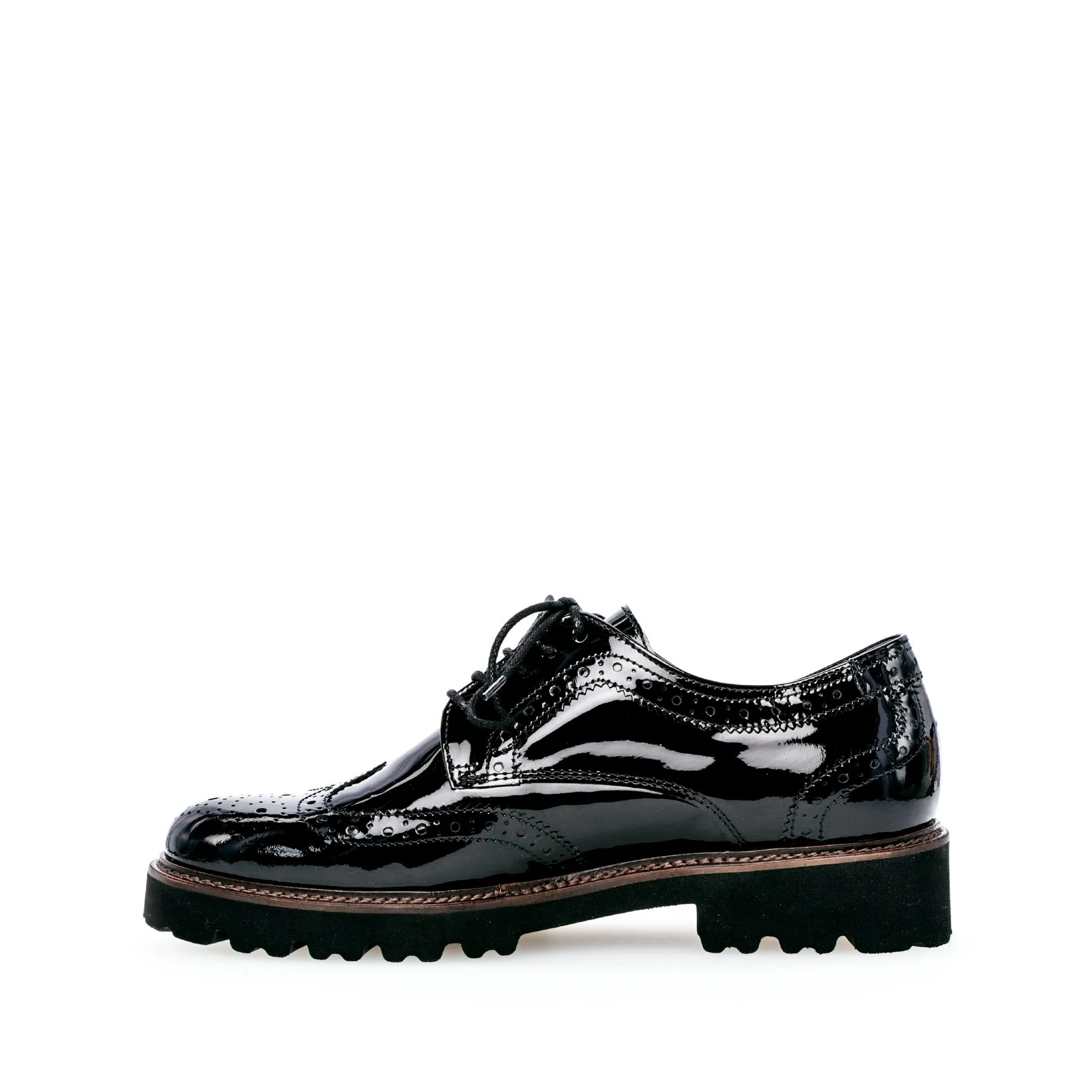 Derbys noires en cuir vernis