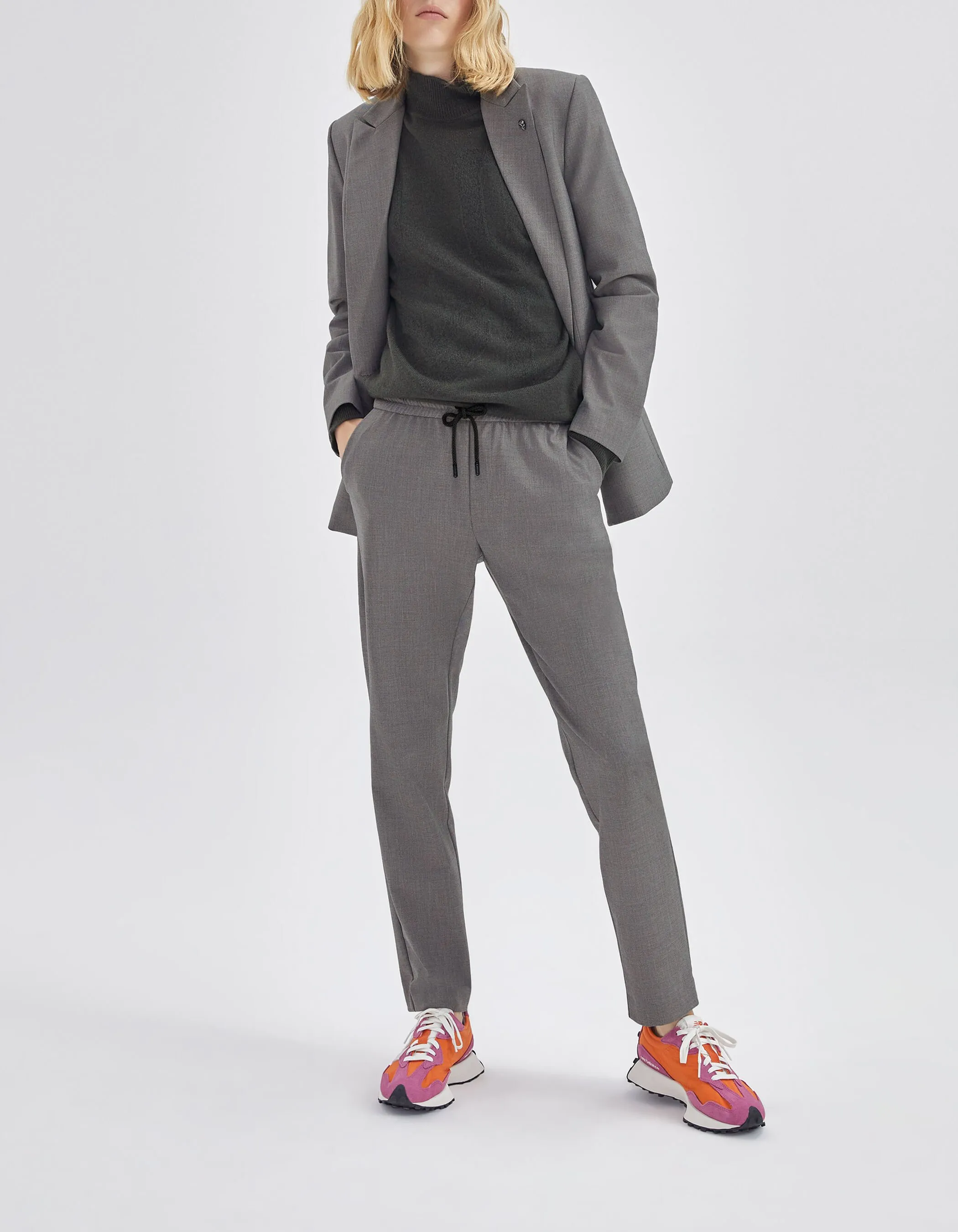 Jogpant gris avec taille élastiquée Femme