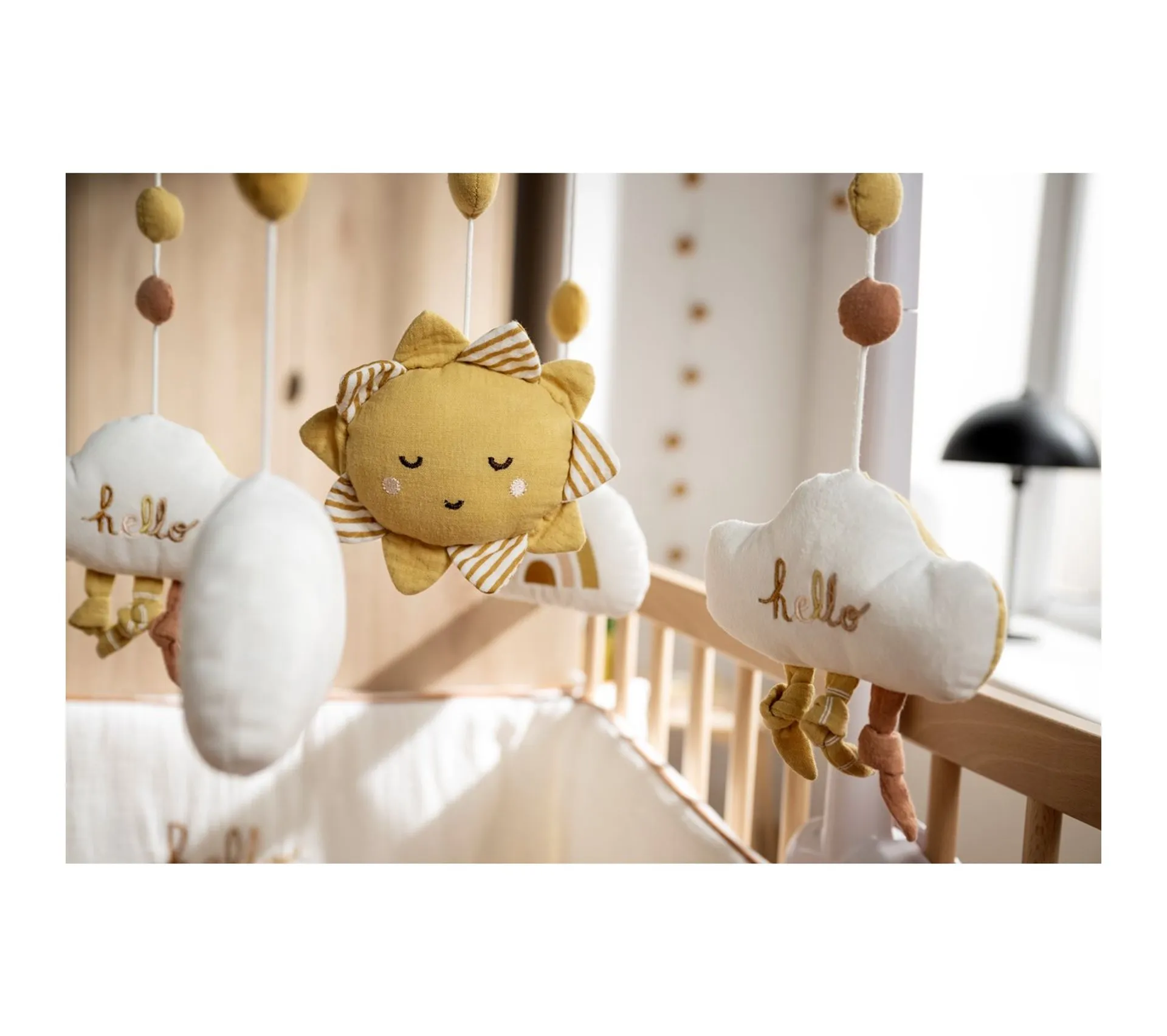 Mobile Musical En Coton Blanc