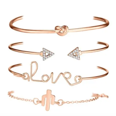 Montre femme ciel étoilé et bracelets noire
